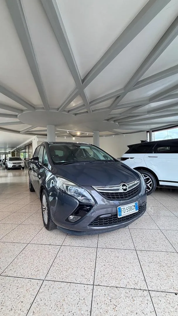 Opel Zafira 2016 photo 2