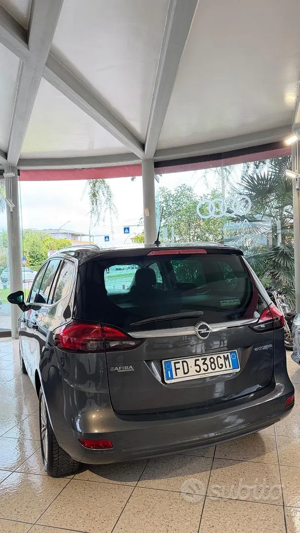 Opel Zafira 2016 photo 4