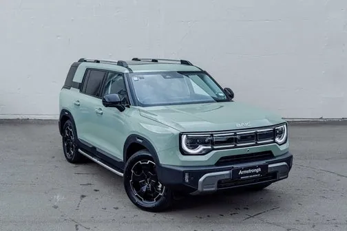 BAIC B30