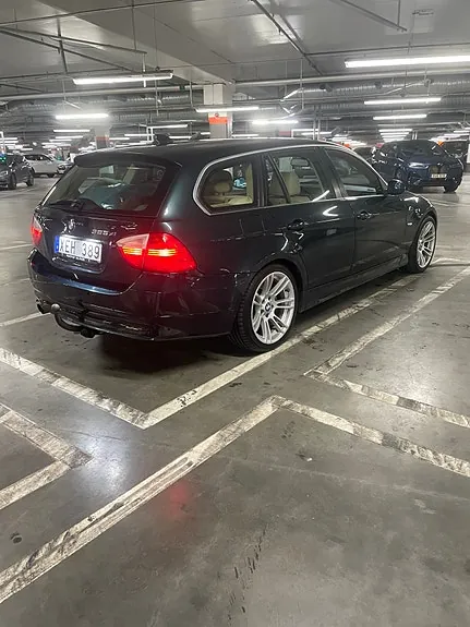 BMW 325Xi 2006 photo 3