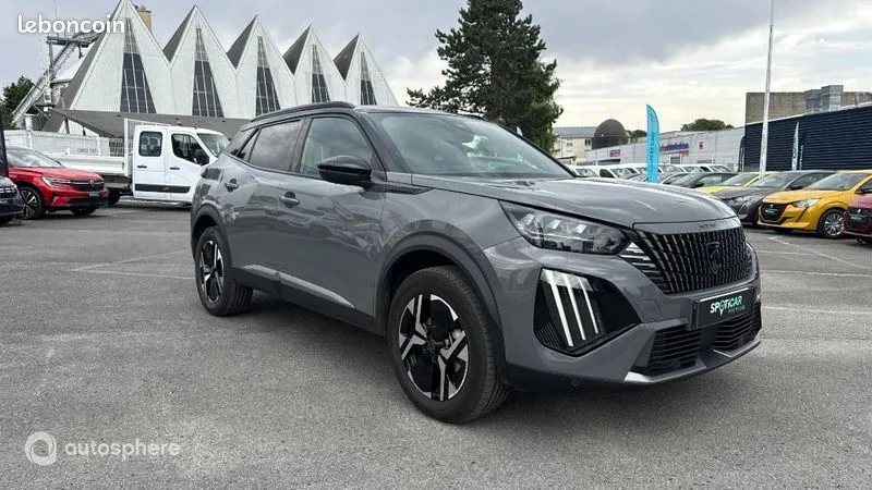 Peugeot 2008 2024 photo 3