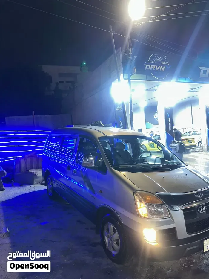 Hyundai H1 2004 photo 2