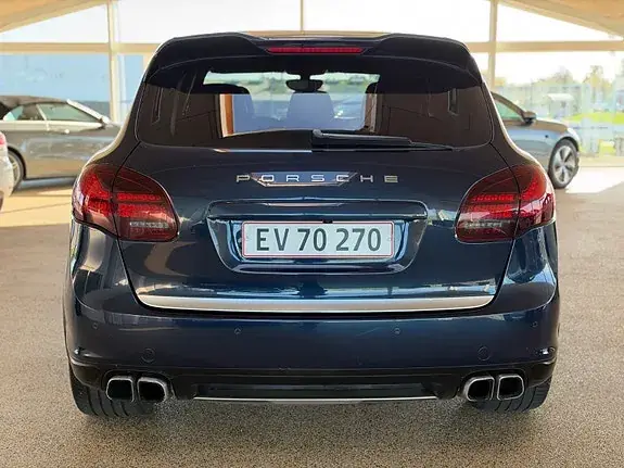 Porsche Cayenne 2012 photo 5