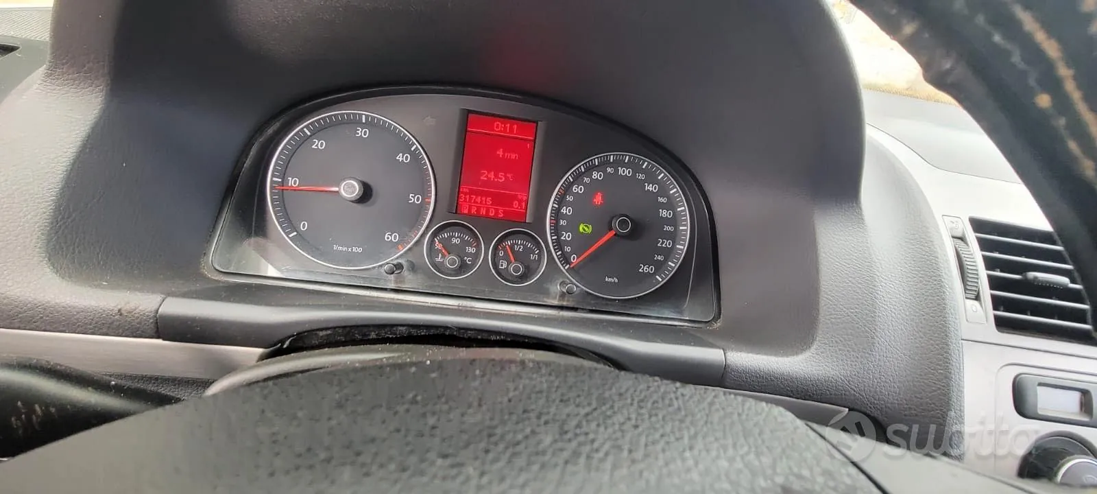 Volkswagen Touran 2009 photo 4