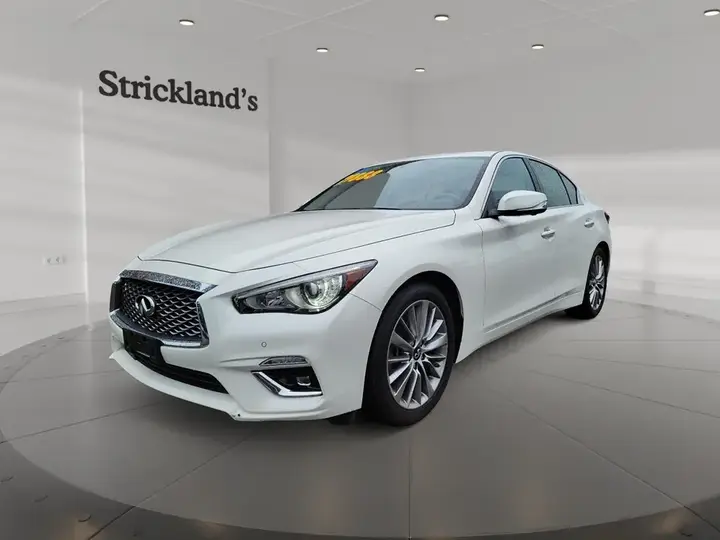 Infiniti Q50