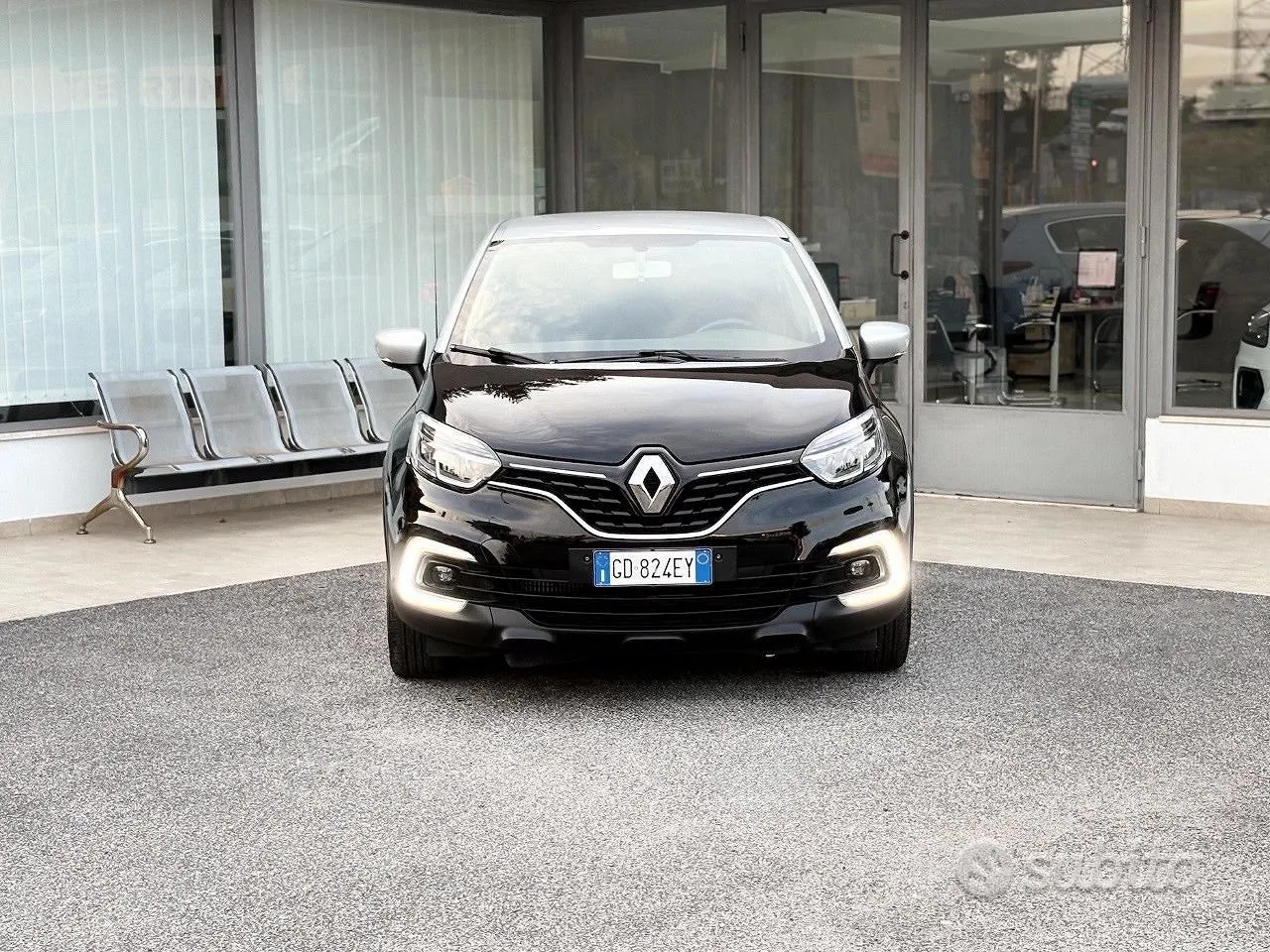 Renault Captur 2020 photo 2