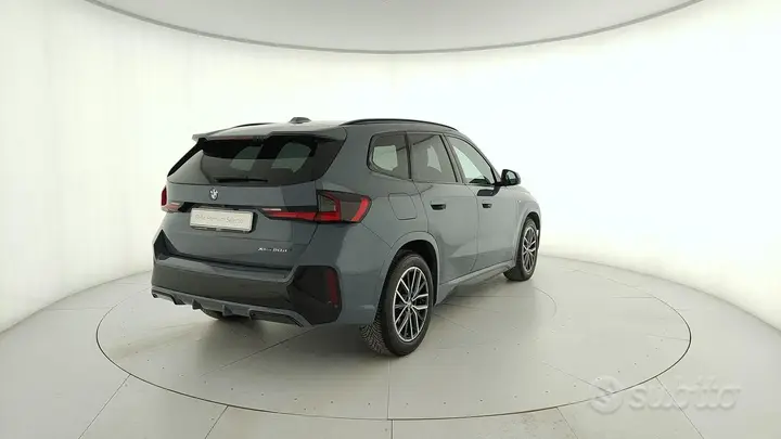 BMW X1 2023 photo 3