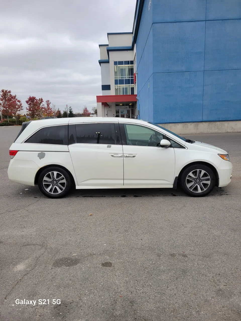 Honda Odyssey 2014 photo 4