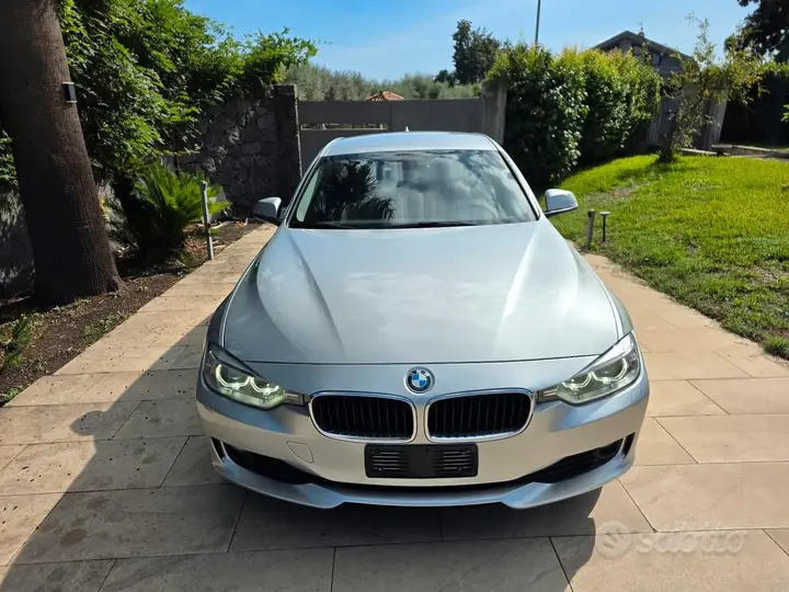BMW 320D 2014 photo 2