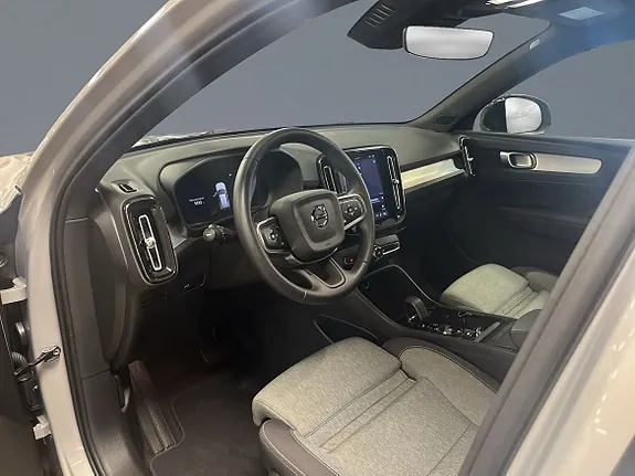 Volvo Xc40 2025 photo 5