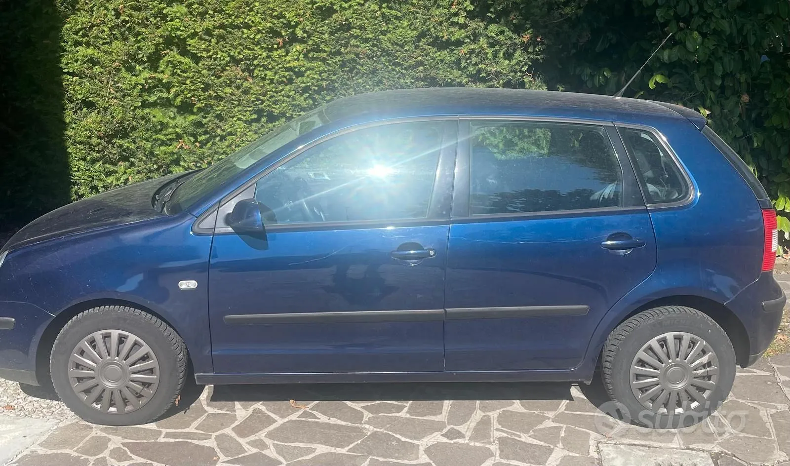 Volkswagen Polo 2002 photo 2