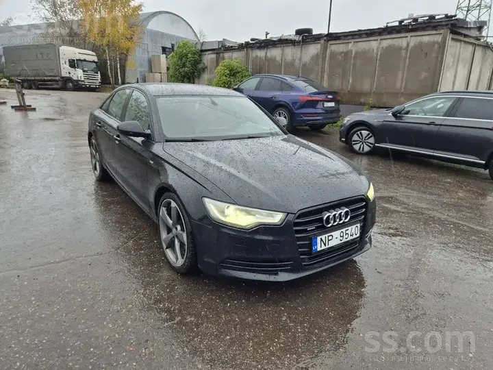 Audi A6 2013 photo 2