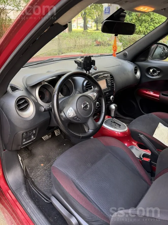 Nissan Juke 2013 photo 4