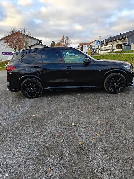 BMW X5 2020 photo 2