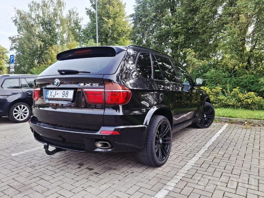 BMW X5 2011 photo 4