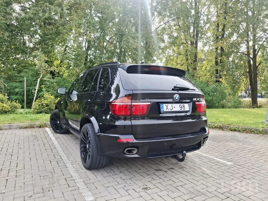 BMW X5 2011 photo 5