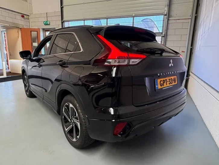 Mitsubishi Eclipse Cross 2022 photo 3