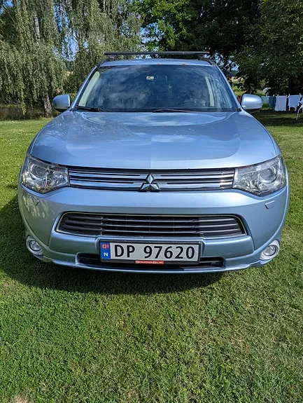 Mitsubishi Outlander 2014 photo 4