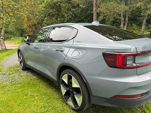Polestar 2 2023 photo 5