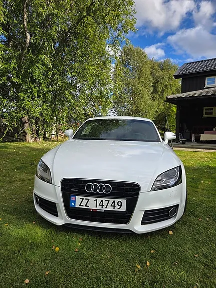 Audi Tt 2012 photo 3