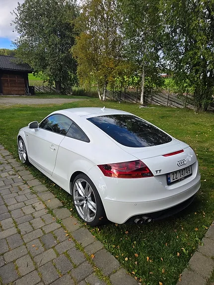 Audi Tt 2012 photo 4