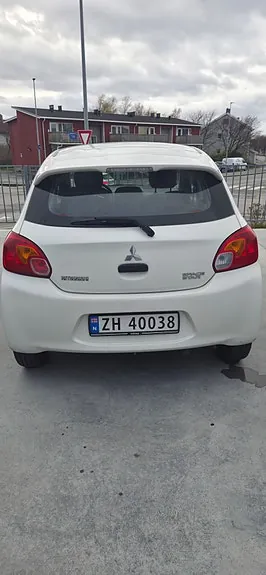 Mitsubishi Space Star I 2013 photo 3