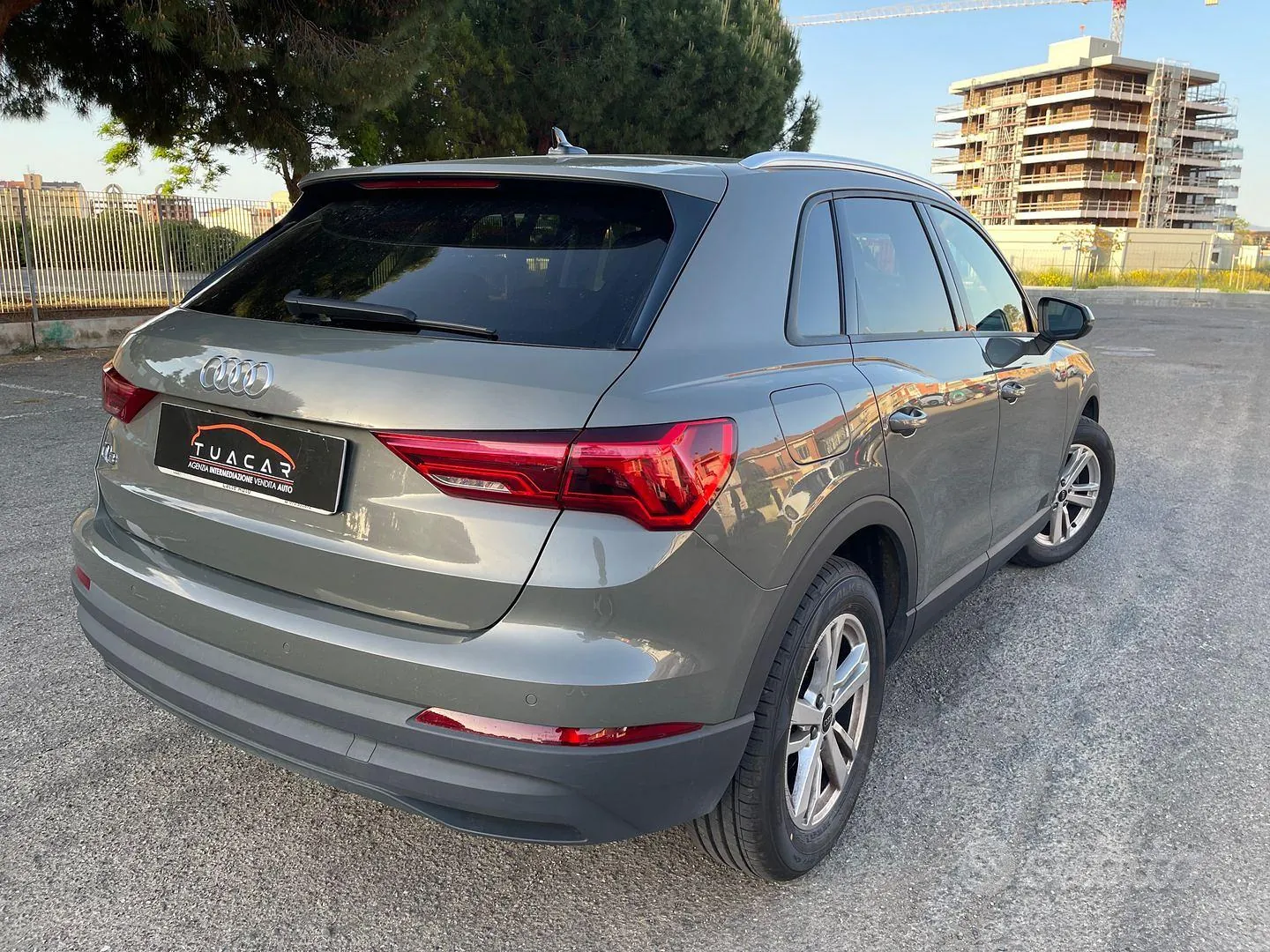 Audi Q3 2023 photo 3