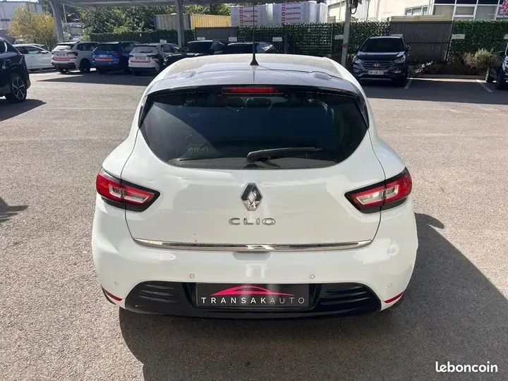 Renault Clio 2018 photo 4
