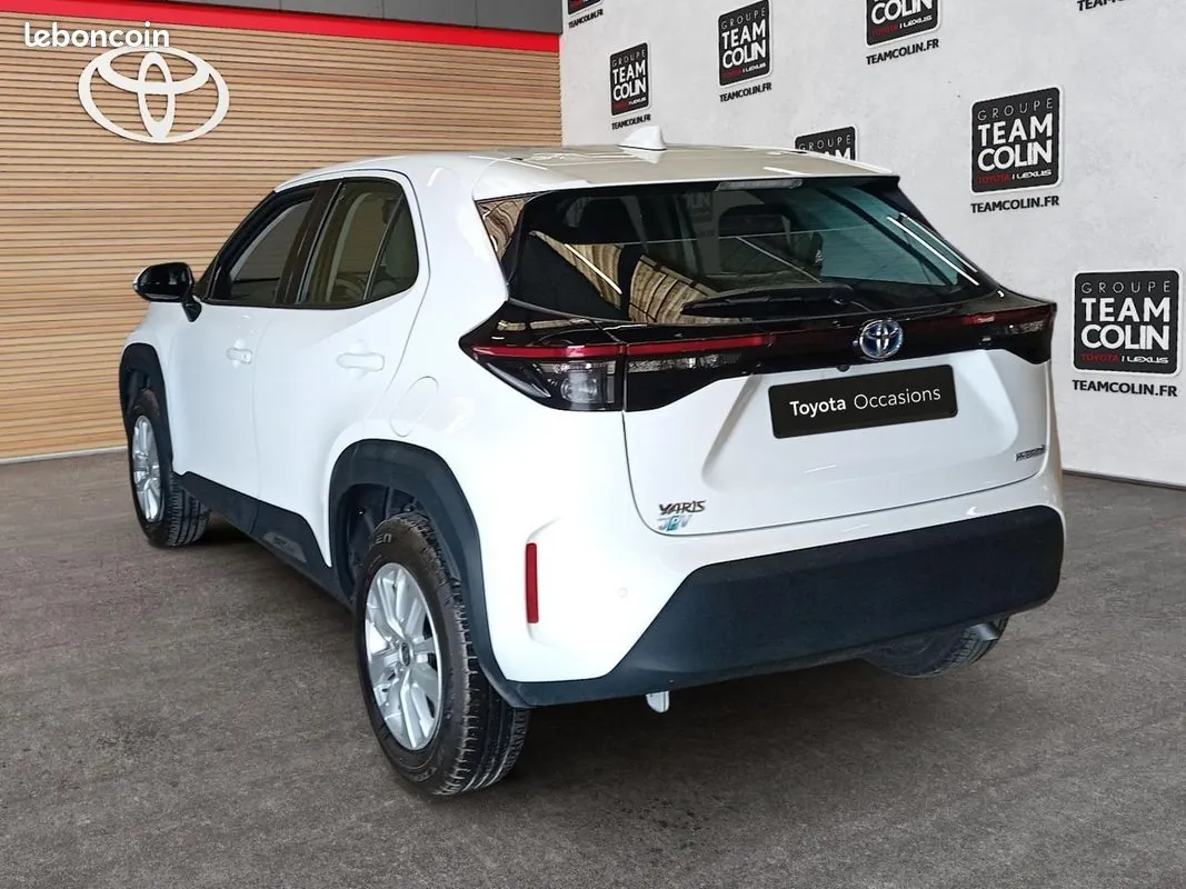 Toyota Yaris Cross 2023 photo 3