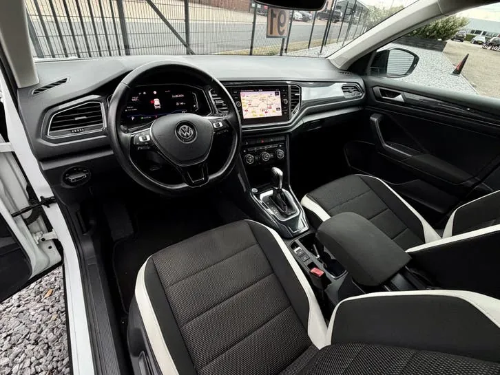 Volkswagen T-Roc 2018 photo 3