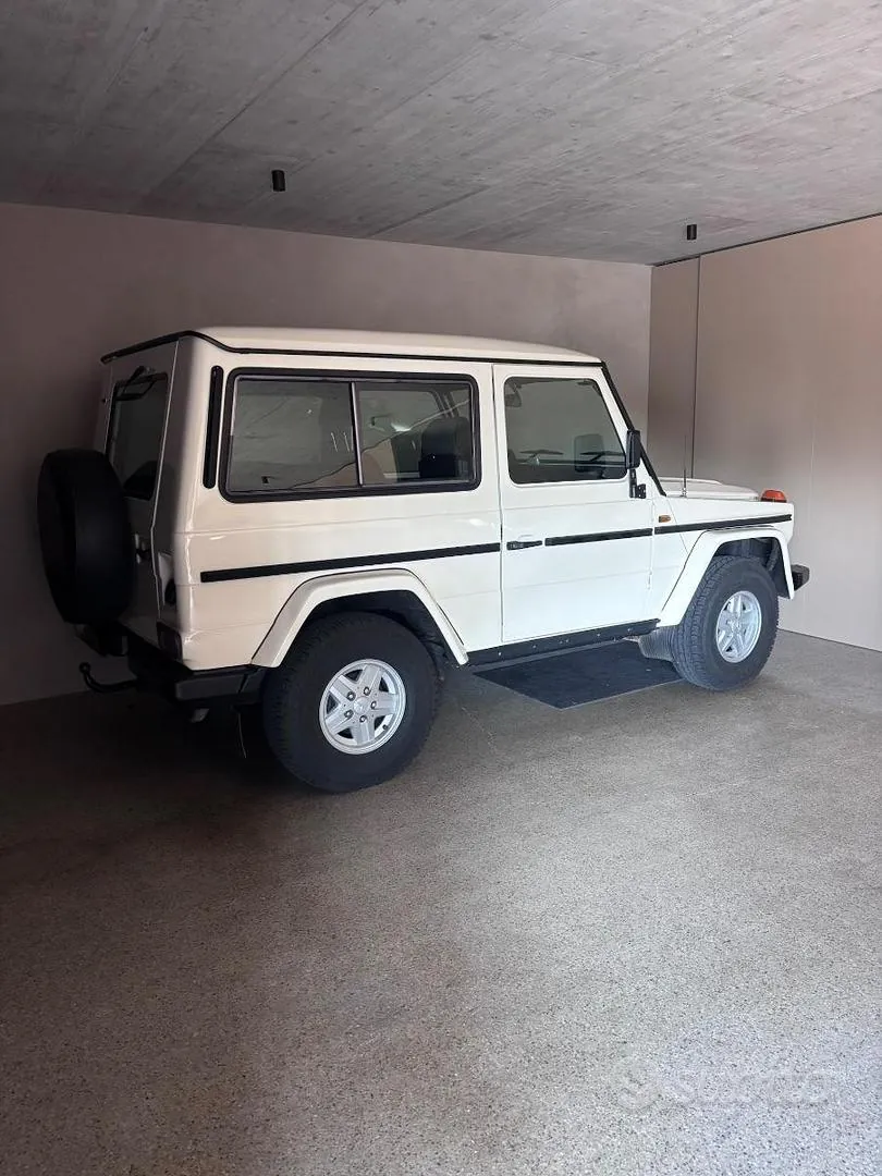 Mercedes-Benz G-Class 1984 photo 2