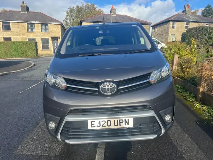 Toyota Proace Verso 2020 photo 2