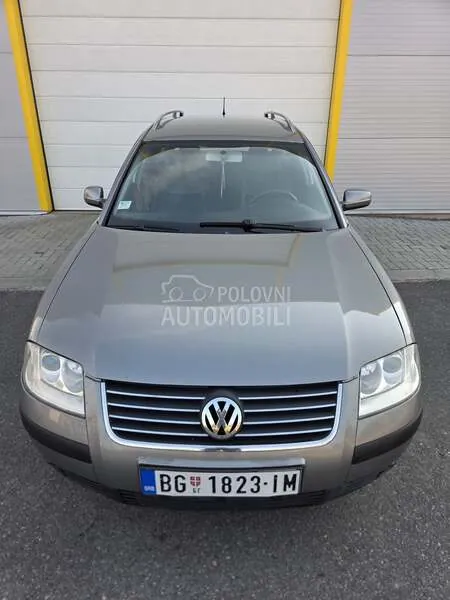 Volkswagen Passat 2003 photo 2