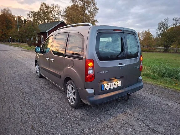 Peugeot Partner Tepee 2009 photo 4