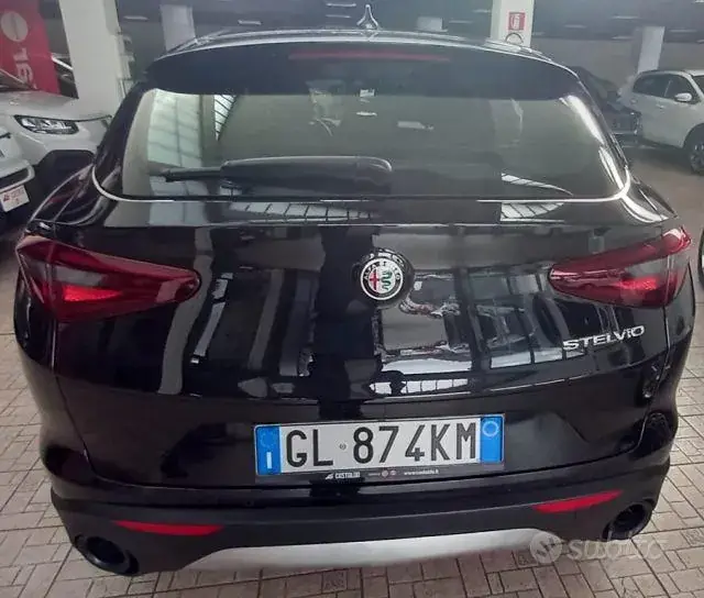 Alfa Romeo Stelvio 2022 photo 4