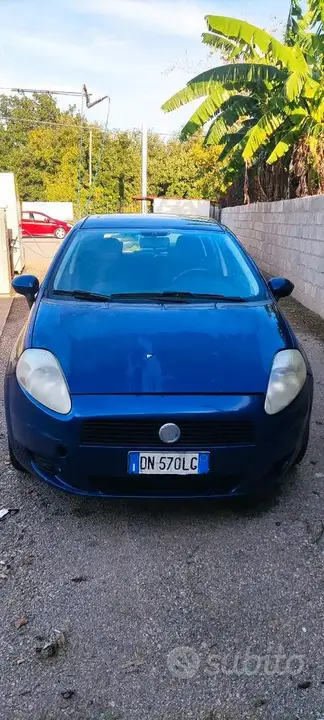 Fiat Grande Punto 2008 photo 5