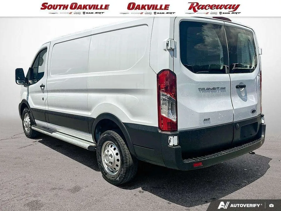 Ford Transit 2024 photo 4