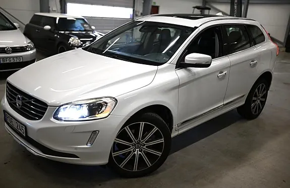Volvo Xc60 2014 photo 2