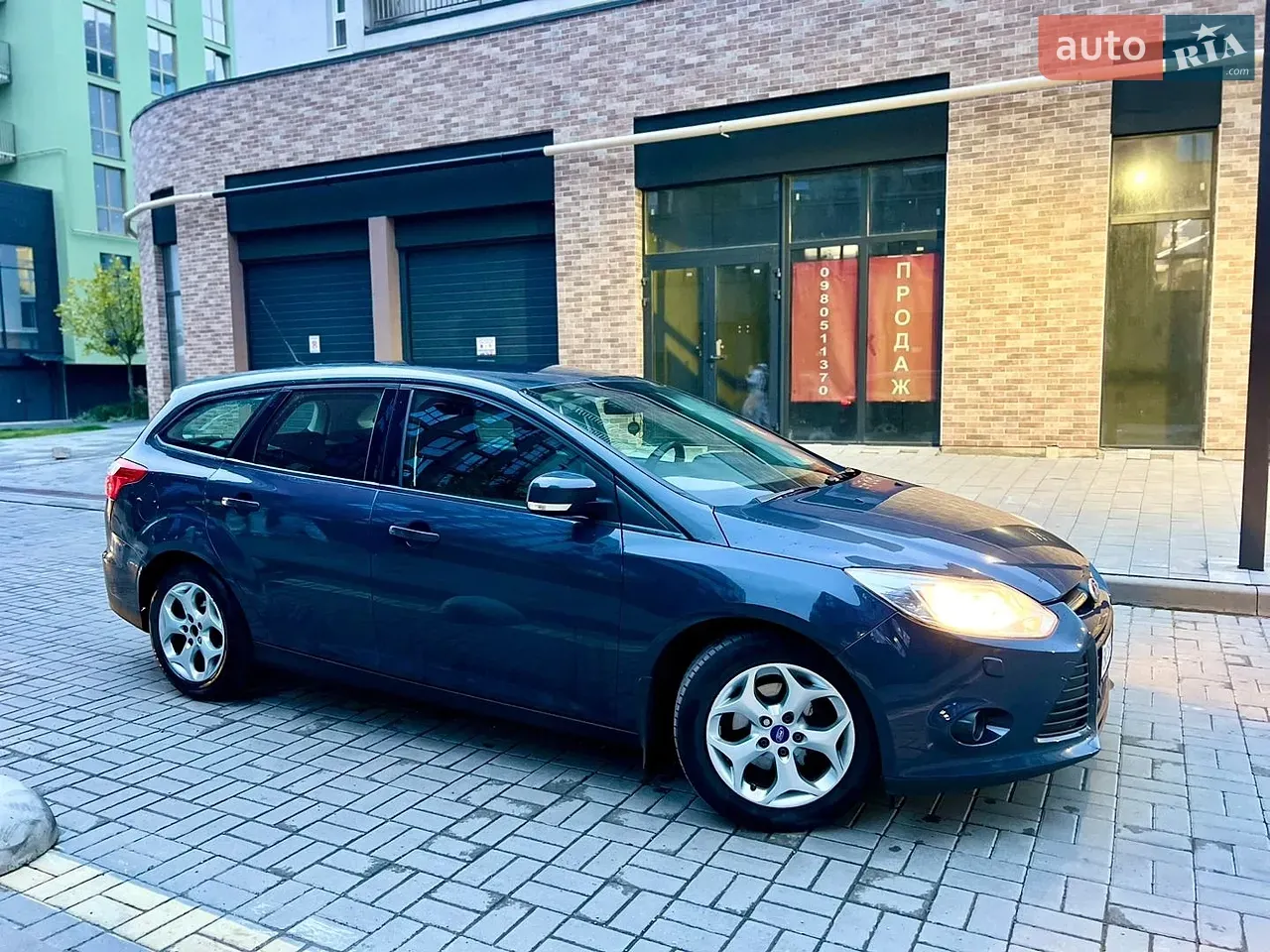 Ford Focus 2011 photo 5