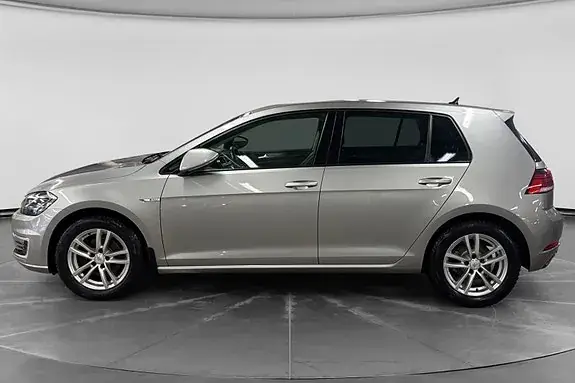 Volkswagen Golf 7 2019 photo 2