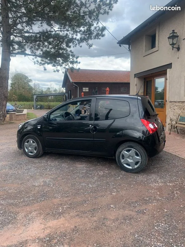 Renault Twingo 2014 photo 3