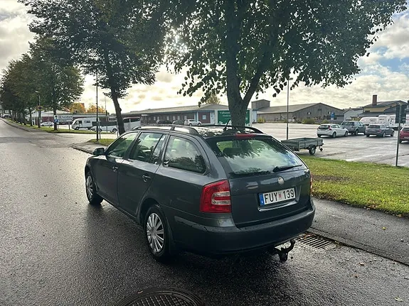 Skoda Octavia 2008 photo 4