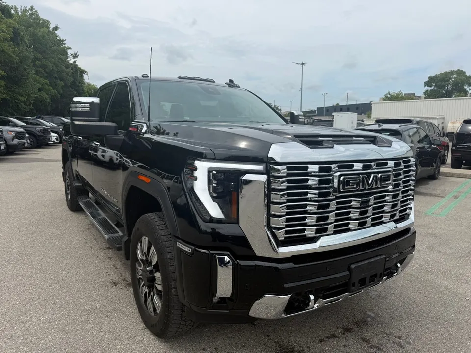 GMC Sierra 2500Hd 2024 photo 3