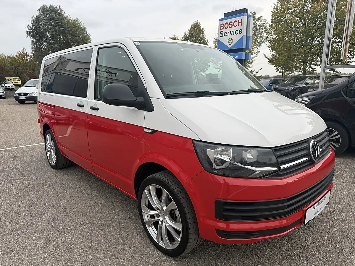 Volkswagen Caravelle 2015 photo 2