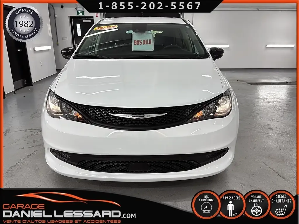 Chrysler Grand Caravan 2024 photo 2