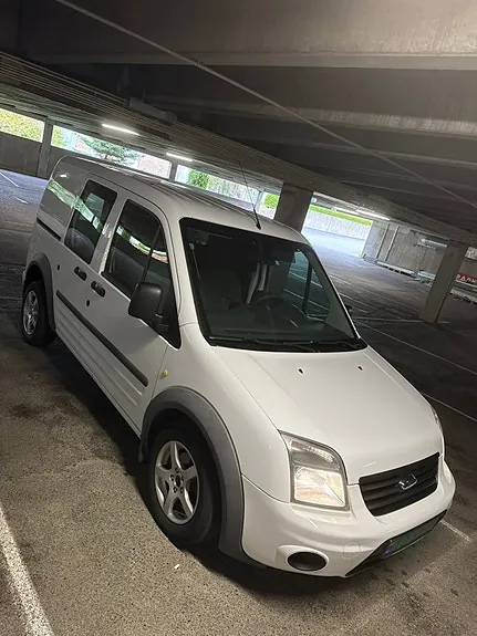 Ford Transit Connect 2012 photo 3
