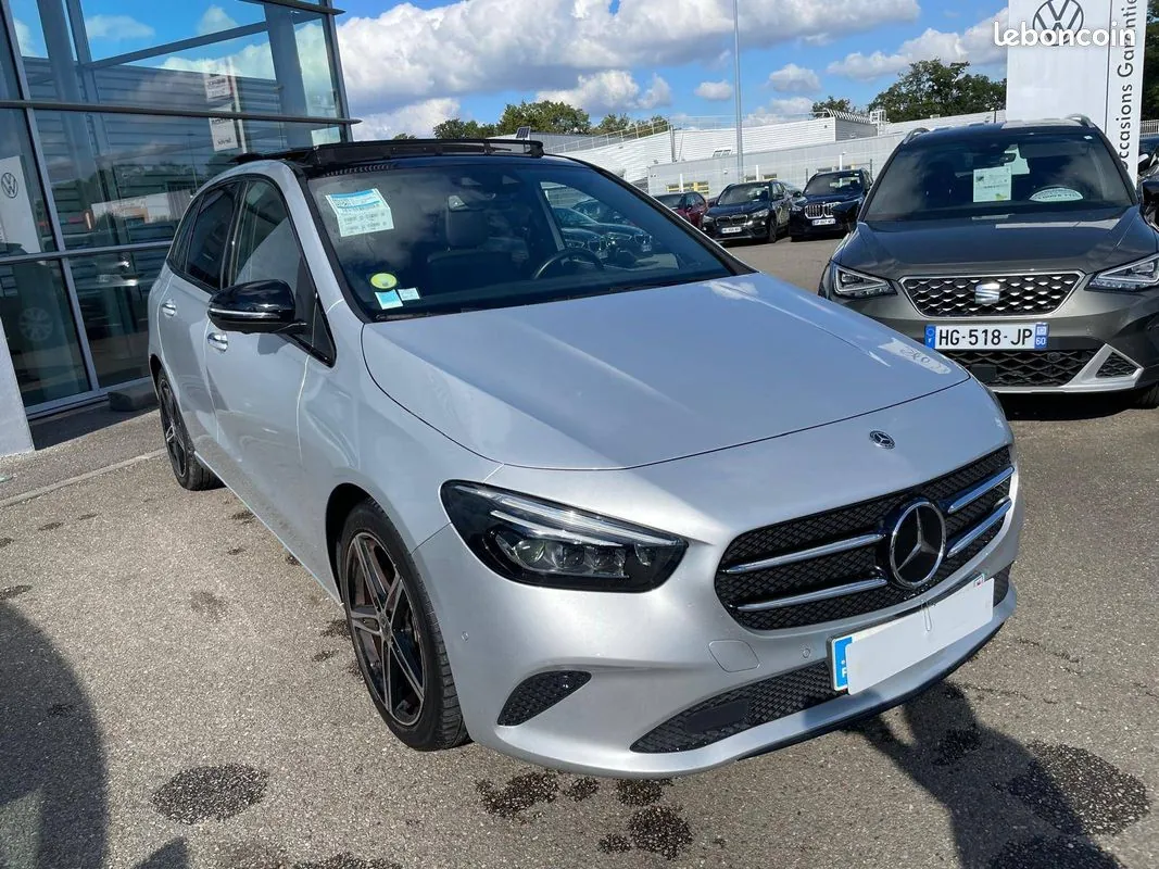 Mercedes-Benz B-Class 2022 photo 2