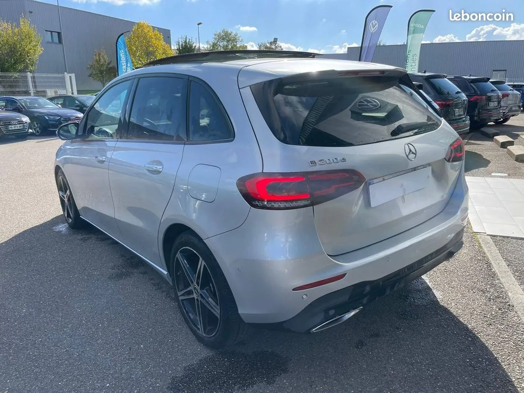 Mercedes-Benz B-Class 2022 photo 4