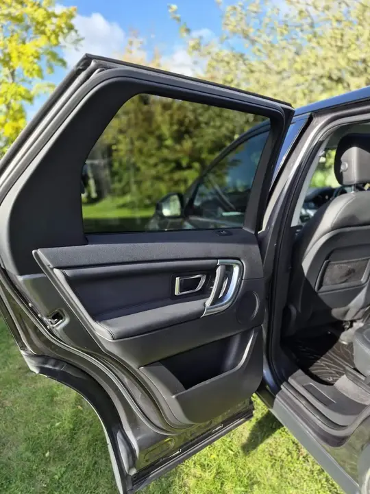Land Rover Discovery Sport 2016 photo 4
