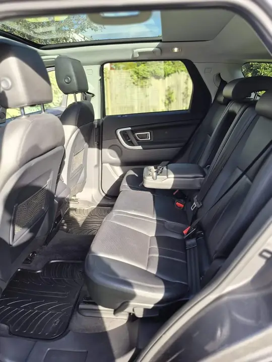 Land Rover Discovery Sport 2016 photo 5